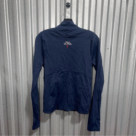 Michelob ULTRA x BANDIER Encore Full Zip Jacket
MICHELOB ULTRA X BANDIER SZ: M - Picture 5 of 5